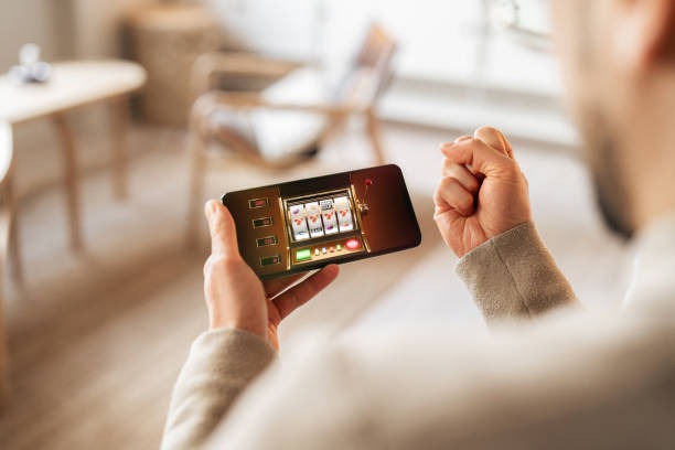 User depositing with LinkAja mobile app